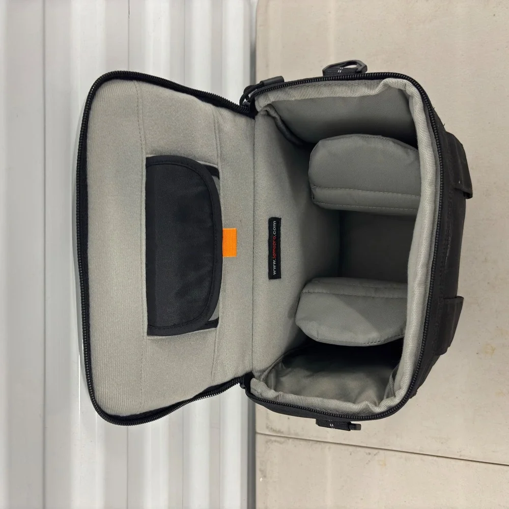 Lowepro Rezo 170 AW Camera Shoulder Bag Black DSLR Case with Rain Cover